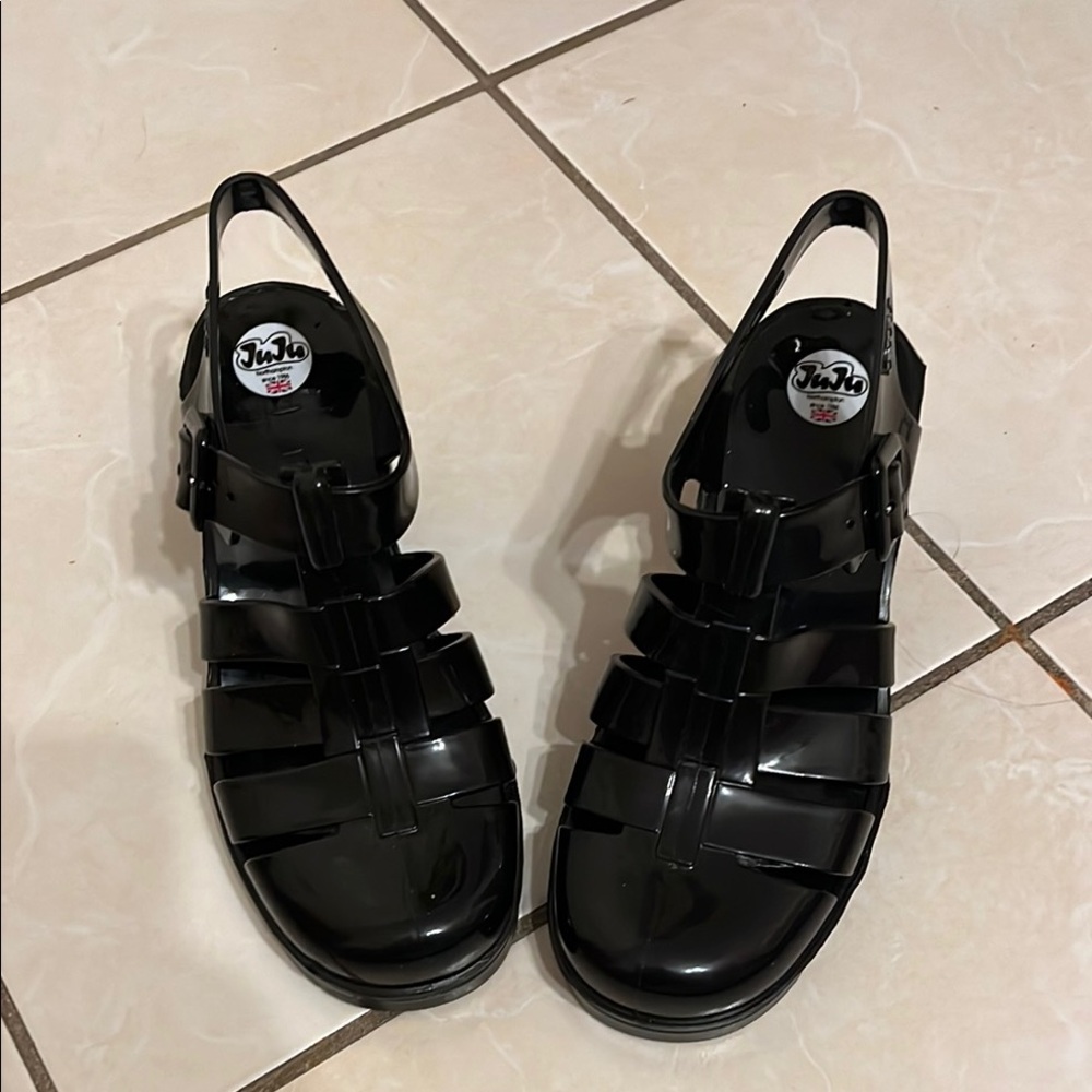 JuJu Glossy Black Sandals